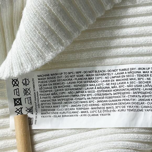 Mango Women’s Ribbed Knit Pullover Sweater Sz M White Black Strip at 3/4 Sleeves - Picture 9 of 12